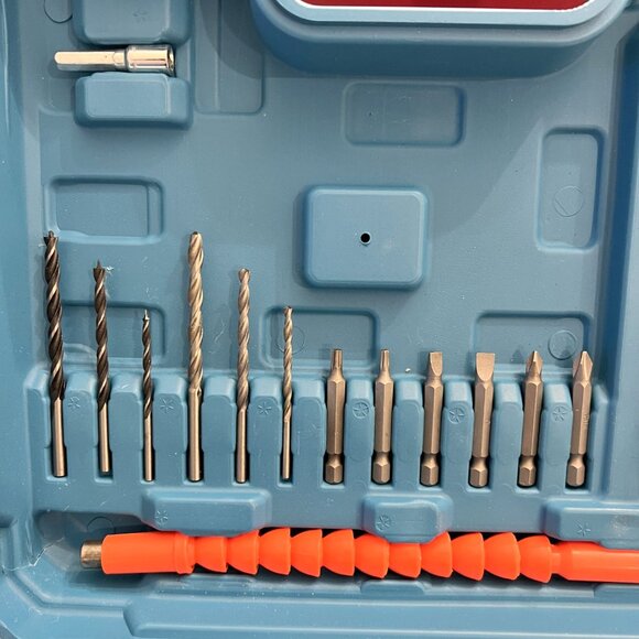 New Rechargeable Cordless Drill w/2 Lithium Batteries, Quick Charger & Tool kit! - Picture 11 of 16